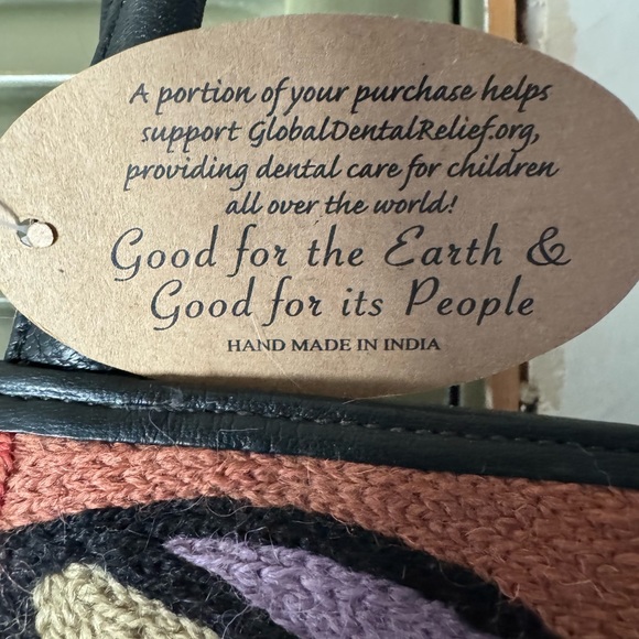 Art Studio Embroidered Leather Satchel-NWT-No longer available anywhere. - Picture 5 of 7